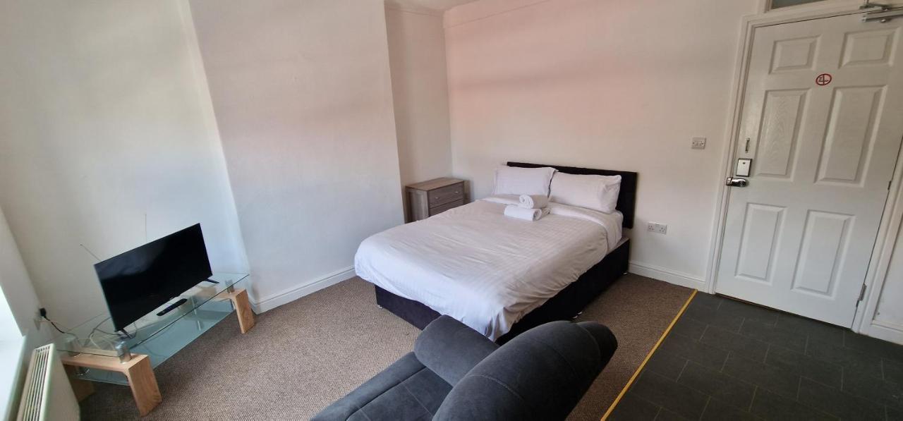 Self Check In Apartment Doncaster Eksteriør billede